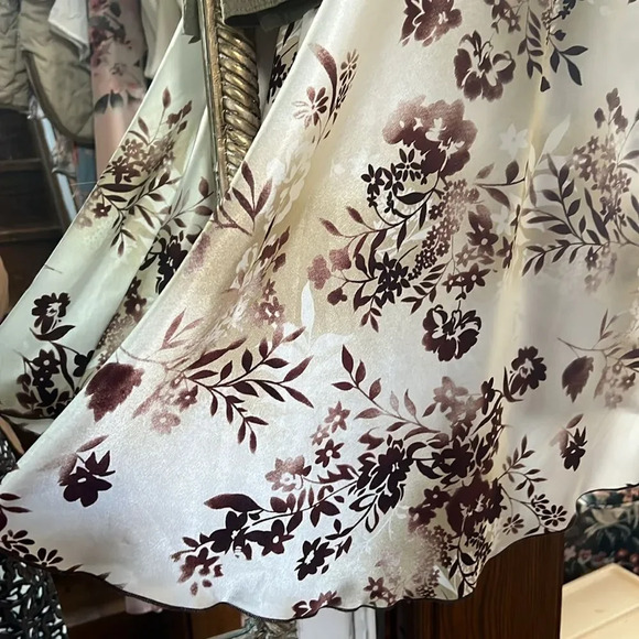 BCX vintage midi floral silky material dress size 3 - Picture 8 of 9